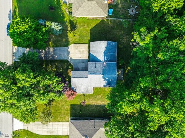 6745 Westview Drive, Brecksville, OH 44141