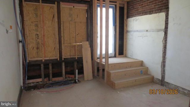 4353 MAIN ST, Philadelphia, PA 19127