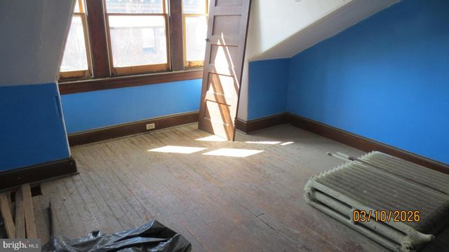 4353 MAIN ST, Philadelphia, PA 19127