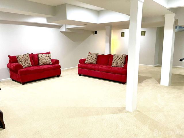 3 Webster Court, Plainsboro, NJ 08536