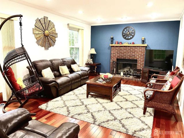 3 Webster Court, Plainsboro, NJ 08536