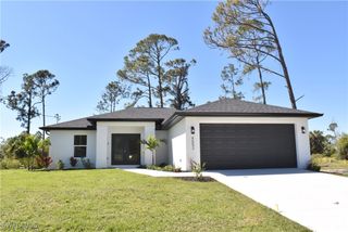 4553 Midland ST, North Port, FL 34288