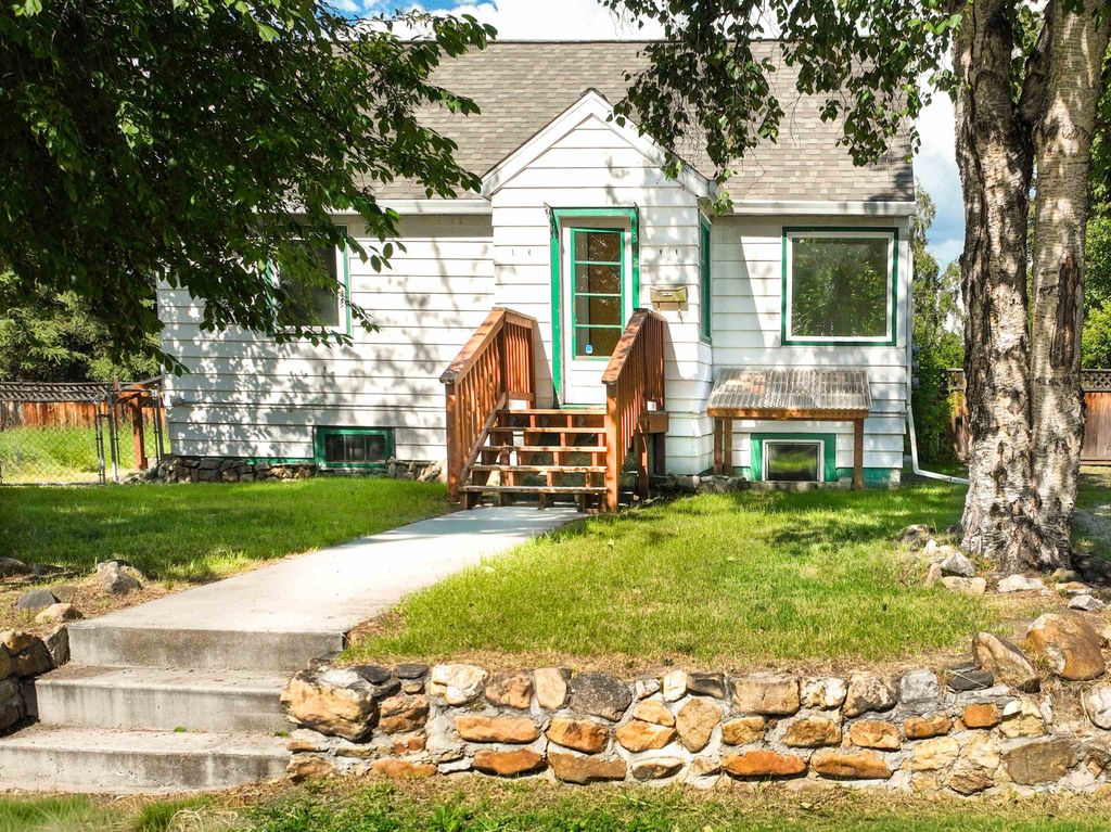 1382 SIXTH AVENUE, Fairbanks, AK 99701