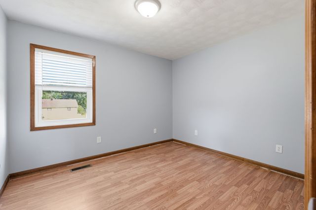 3520 31E Hwy, Bethpage, TN 37022