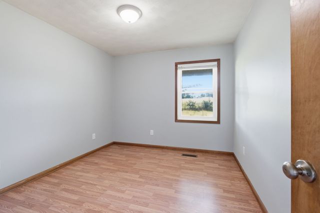 3520 31E Hwy, Bethpage, TN 37022