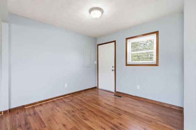 3520 31E Hwy, Bethpage, TN 37022