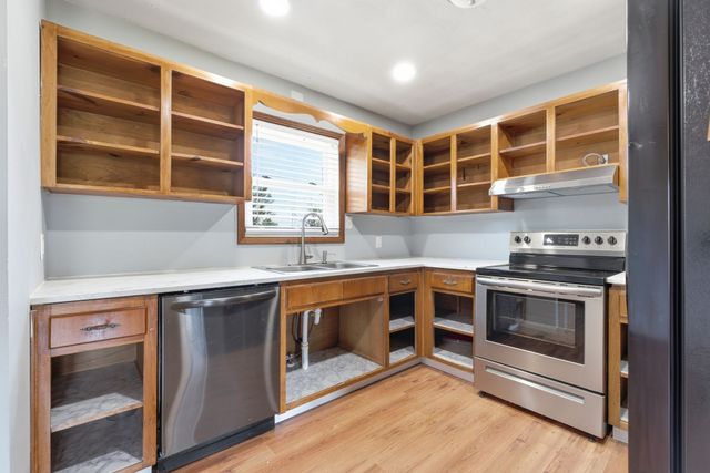 3520 31E Hwy, Bethpage, TN 37022