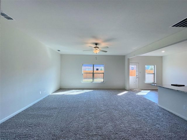 1946 Canterbury Drive, Seagoville, TX 75159