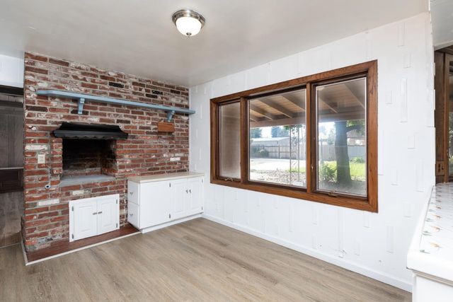 805 Lyon Avenue, Sanger, CA 93657