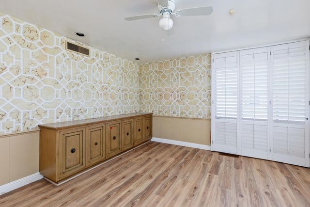 805 Lyon Avenue, Sanger, CA 93657