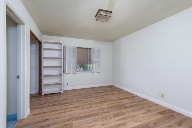 805 Lyon Avenue, Sanger, CA 93657