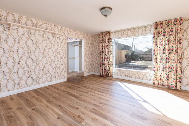 805 Lyon Avenue, Sanger, CA 93657