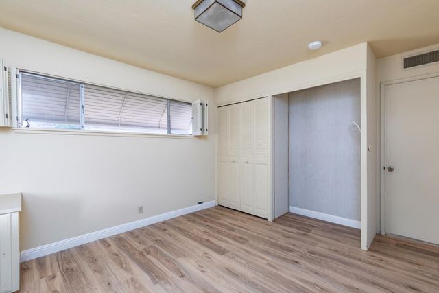 805 Lyon Avenue, Sanger, CA 93657