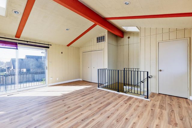 805 Lyon Avenue, Sanger, CA 93657