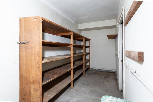 805 Lyon Avenue, Sanger, CA 93657