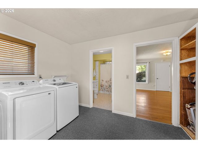 710 11TH St, Oregon City, OR 97045