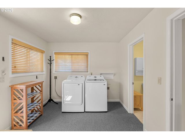 710 11TH St, Oregon City, OR 97045