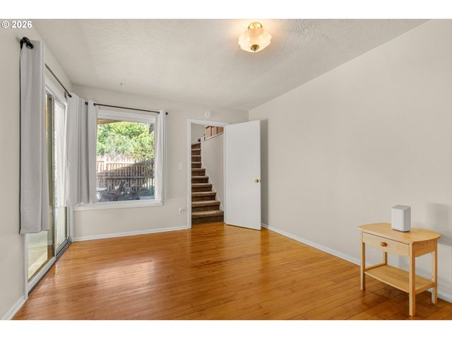 710 11TH St, Oregon City, OR 97045