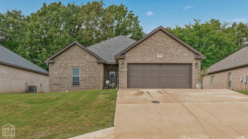 4224 Lynx Lane, Jonesboro, AR 72405