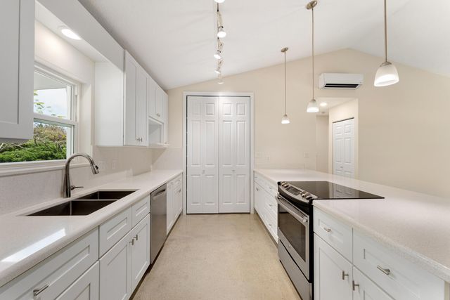 129 Tavern Drive, Key Largo, FL 33070