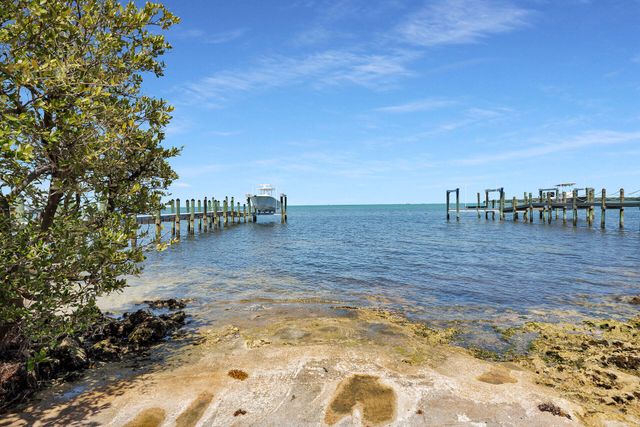 129 Tavern Drive, Key Largo, FL 33070