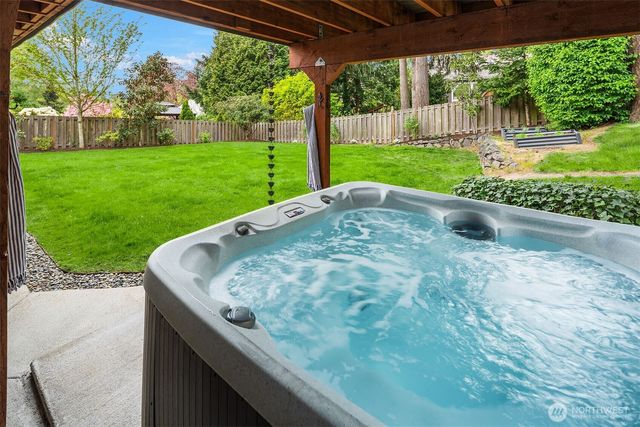 15238 NE 3rd Place, Bellevue, WA 98007