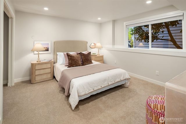 15238 NE 3rd Place, Bellevue, WA 98007