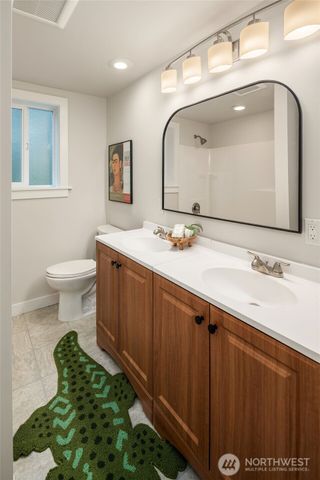 15238 NE 3rd Place, Bellevue, WA 98007