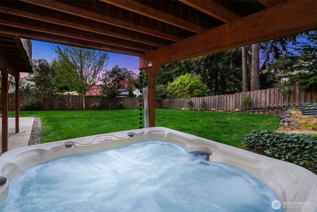 15238 NE 3rd Place, Bellevue, WA 98007