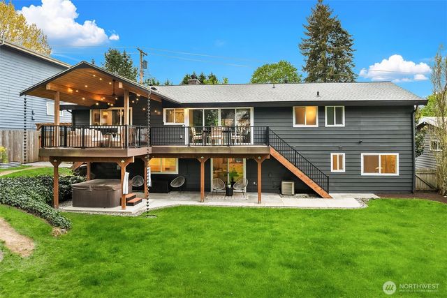 15238 NE 3rd Place, Bellevue, WA 98007