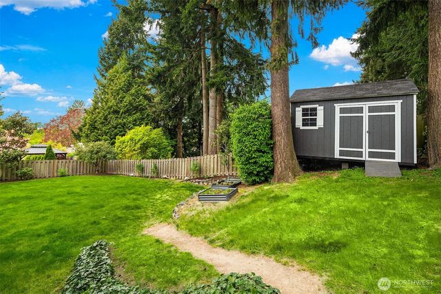 15238 NE 3rd Place, Bellevue, WA 98007
