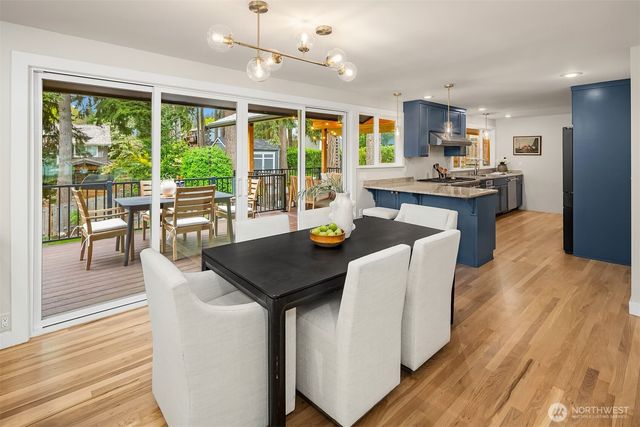 15238 NE 3rd Place, Bellevue, WA 98007