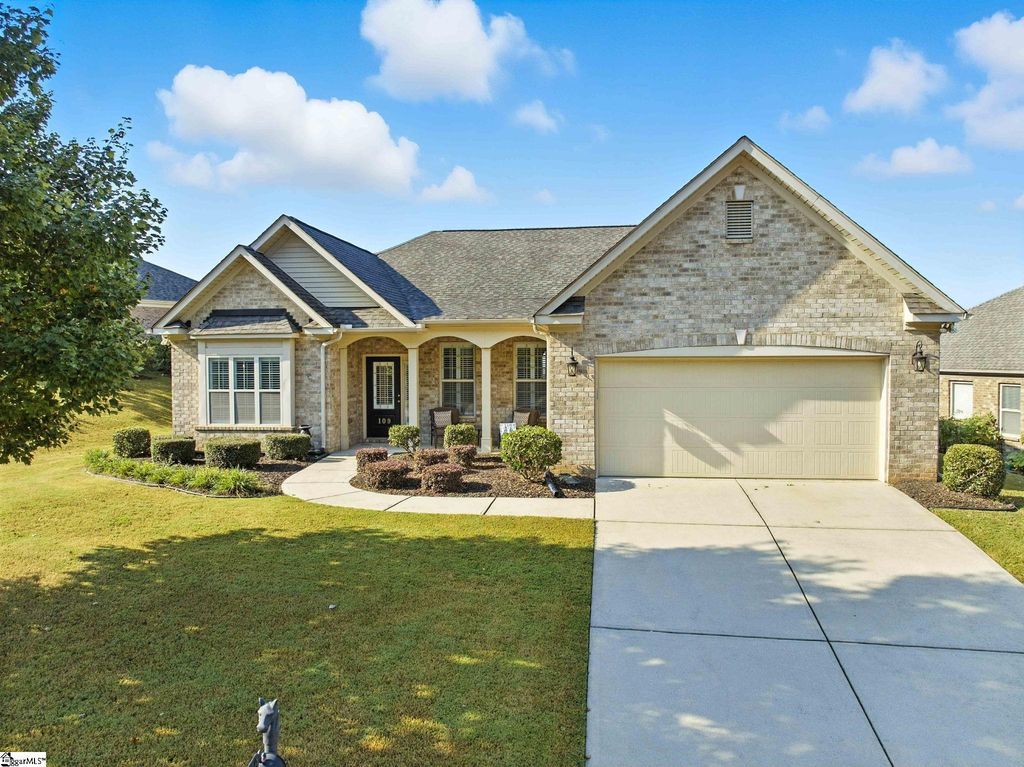 109 Macintyre Street, Simpsonville, SC 29680