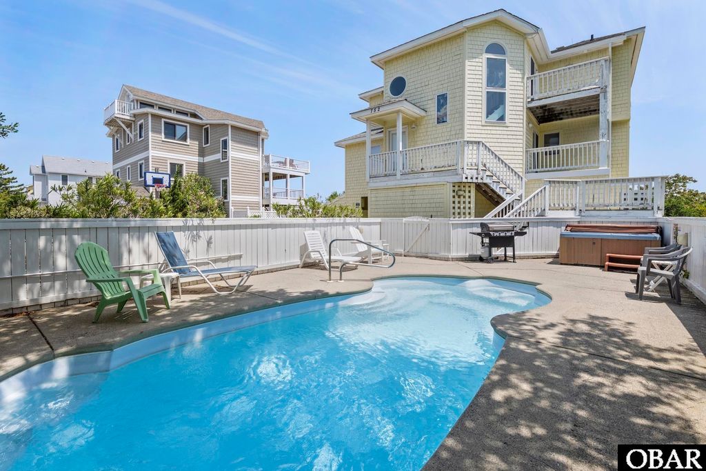 Image 26 of property listing at 752 Lakeshore Court Lot #37, Corolla, NC 27927