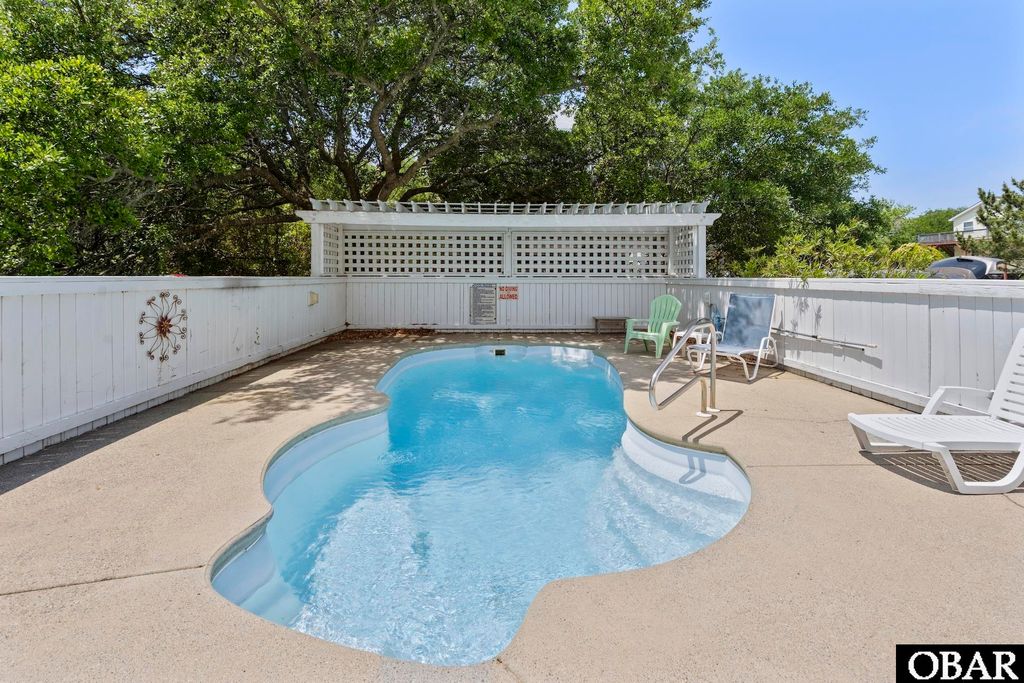 Image 27 of property listing at 752 Lakeshore Court Lot #37, Corolla, NC 27927