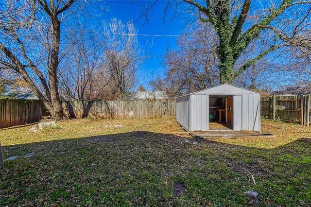 1025 Missouri Street, Norman, OK 73071