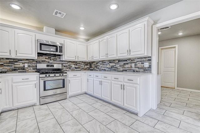 1025 Missouri Street, Norman, OK 73071