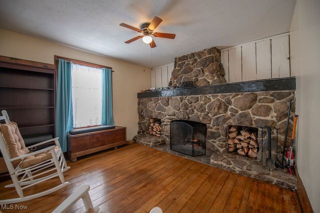 309 Donahey Avenue NE, New Philadelphia, OH 44663