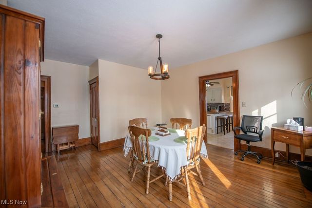 309 Donahey Avenue NE, New Philadelphia, OH 44663