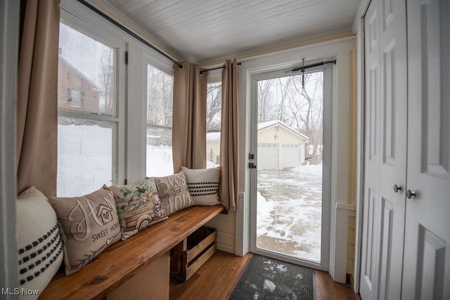 309 Donahey Avenue NE, New Philadelphia, OH 44663