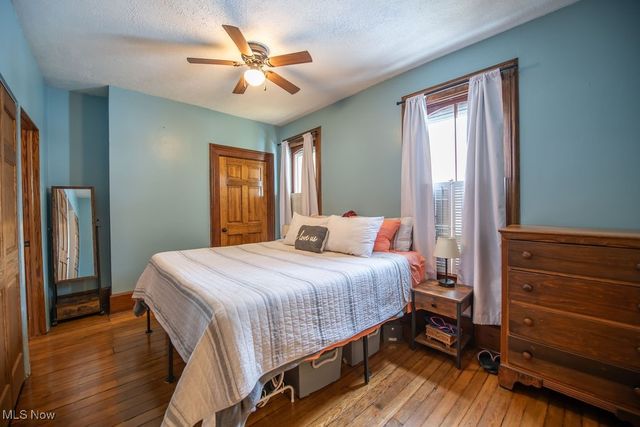 309 Donahey Avenue NE, New Philadelphia, OH 44663