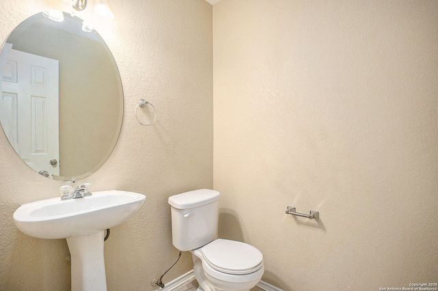 1027 Canadian Goose, San Antonio, TX 78245