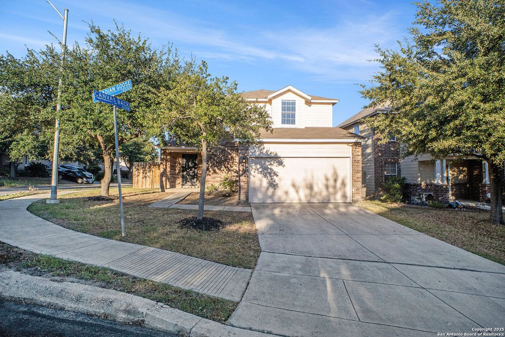 1027 Canadian Goose, San Antonio, TX 78245
