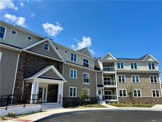 0 Greenwich Boulevard 310, East Greenwich, RI 02818