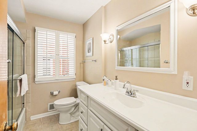 32431 Washington Street, Livonia City, MI 48150