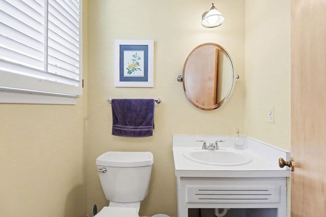 32431 Washington Street, Livonia City, MI 48150