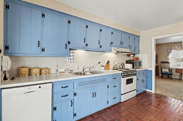 32431 Washington Street, Livonia City, MI 48150