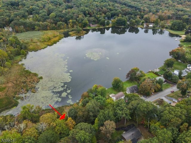 99 Seneca Lake Rd, Sparta Twp., NJ 07871