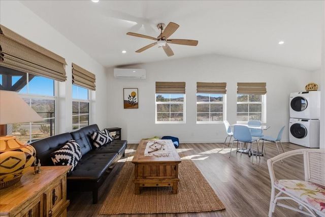 4884 Avenida Del Sol, Joshua Tree, CA 92252