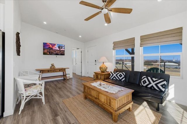 4884 Avenida Del Sol, Joshua Tree, CA 92252